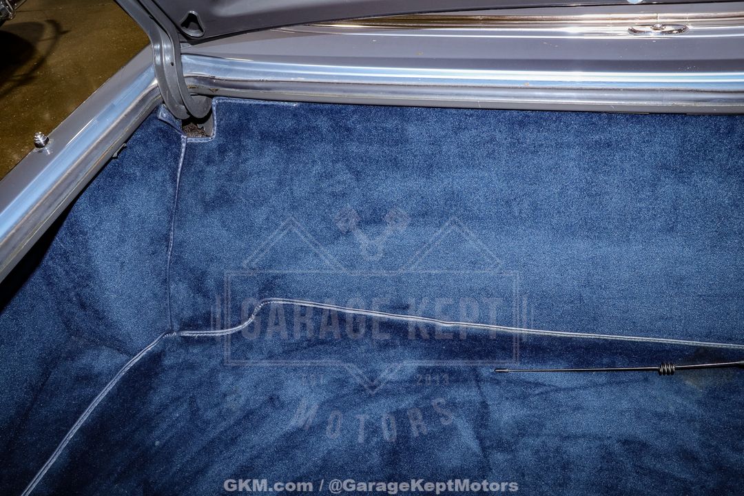 1986 Mercedes Benz 560SL