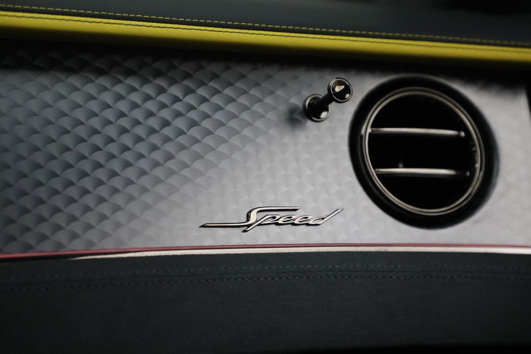2025 Bentley Continental