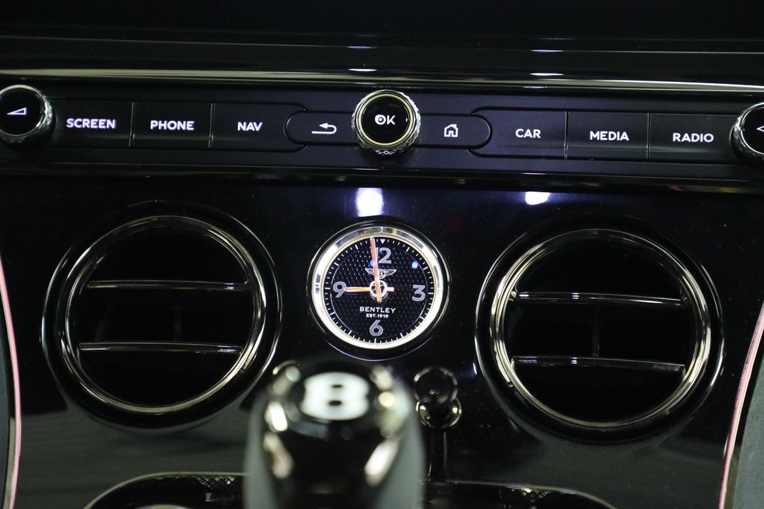 2025 Bentley Continental