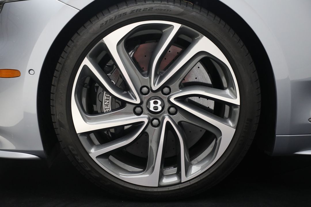 2025 Bentley Continental