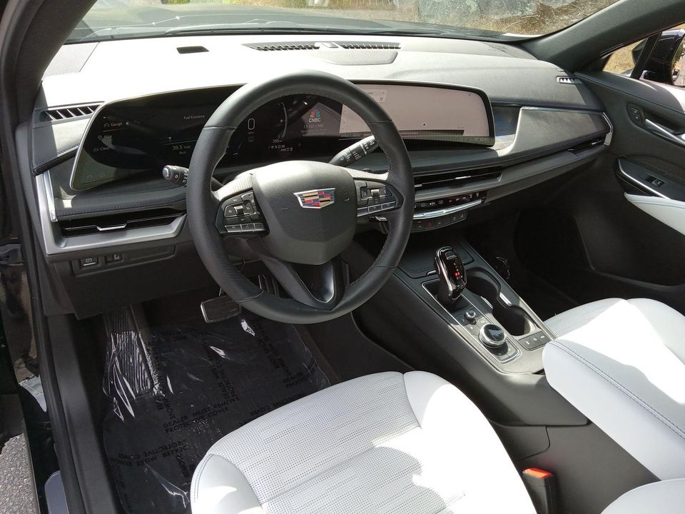 2024 Cadillac XT4