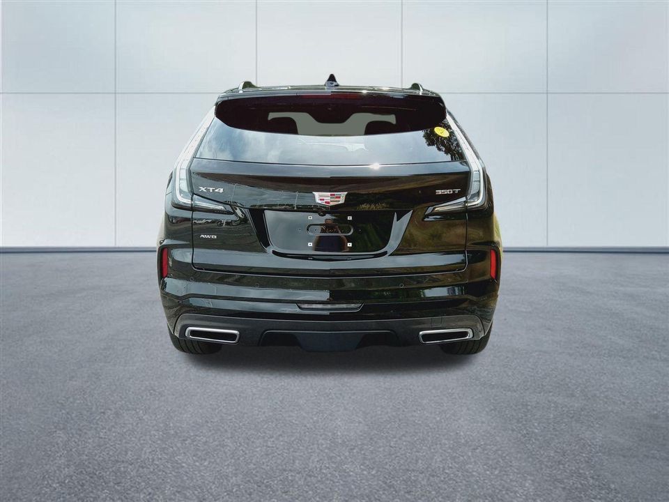 2024 Cadillac XT4