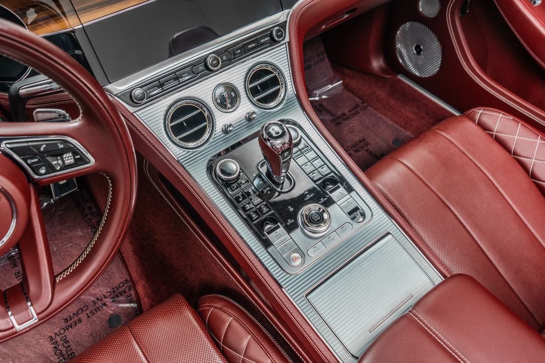 2022 Bentley Continental