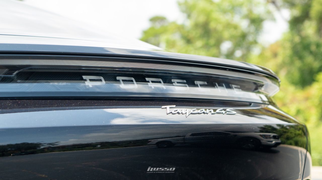 2024 Porsche Taycan