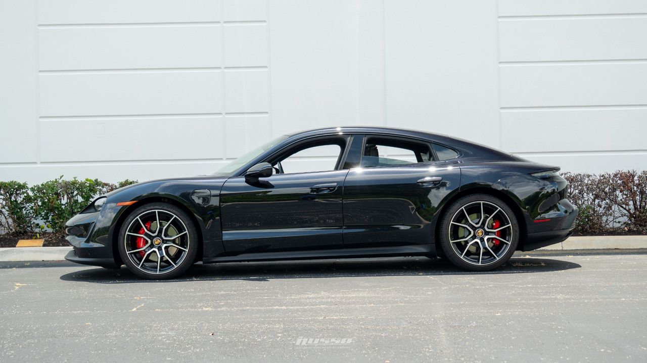 2024 Porsche Taycan