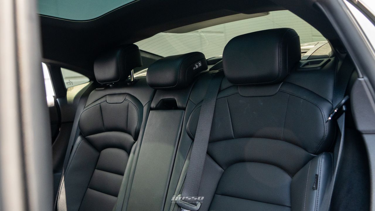 2024 Porsche Taycan