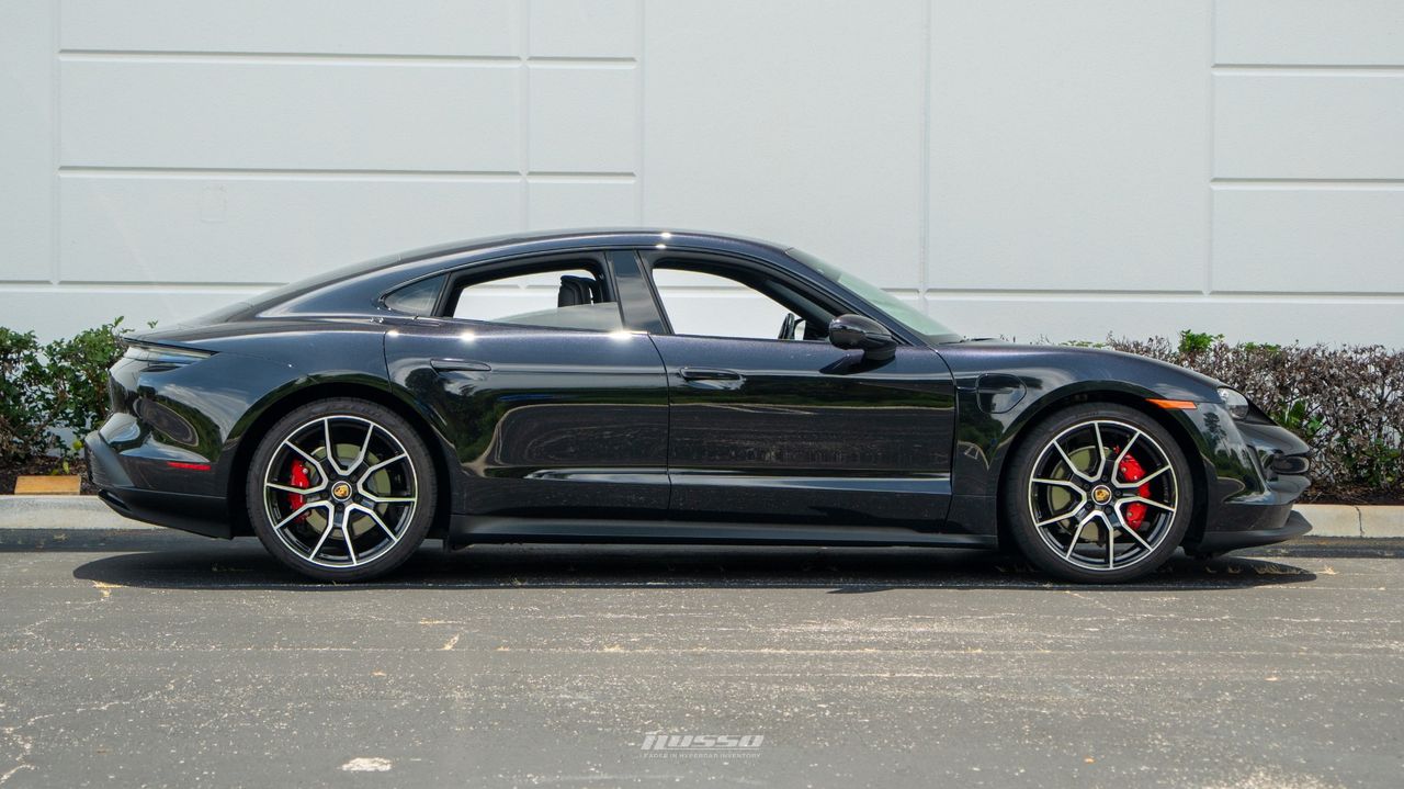 2024 Porsche Taycan