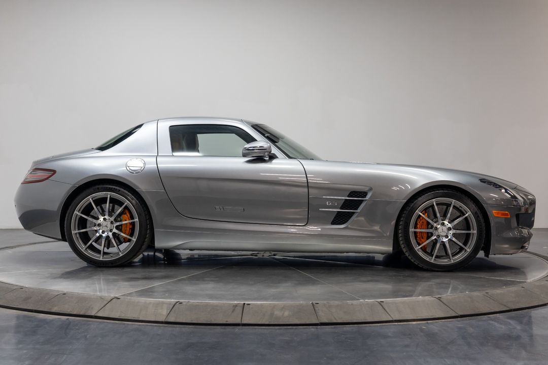 2012 Mercedes-Benz SLS AMG  