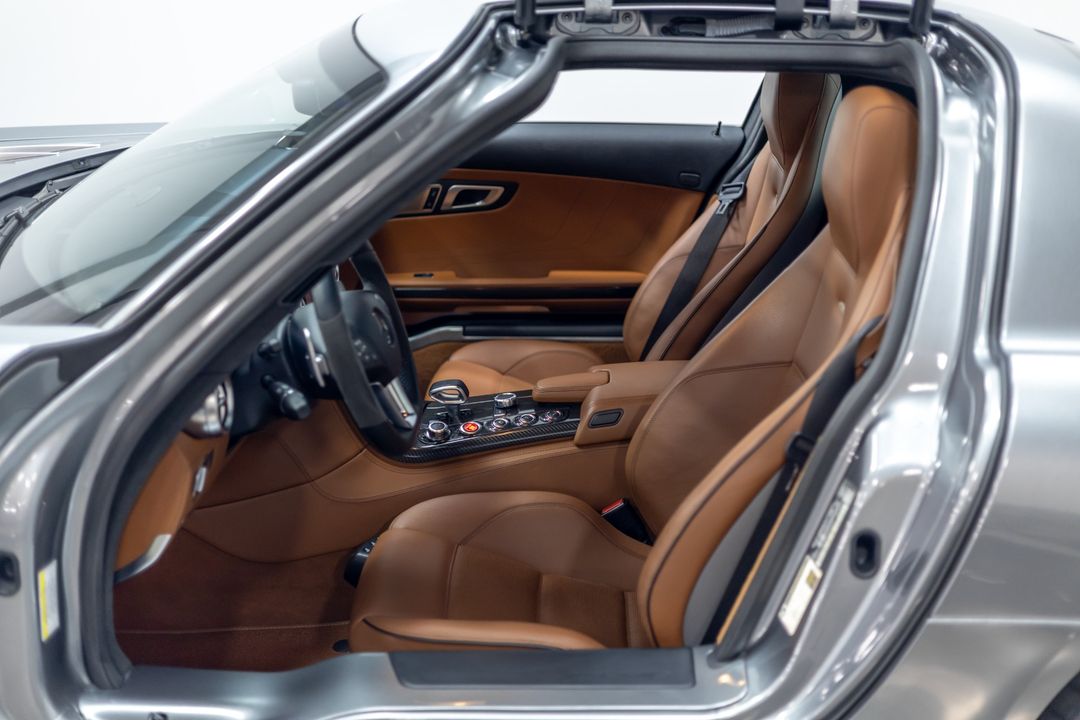2012 Mercedes-Benz SLS AMG  
