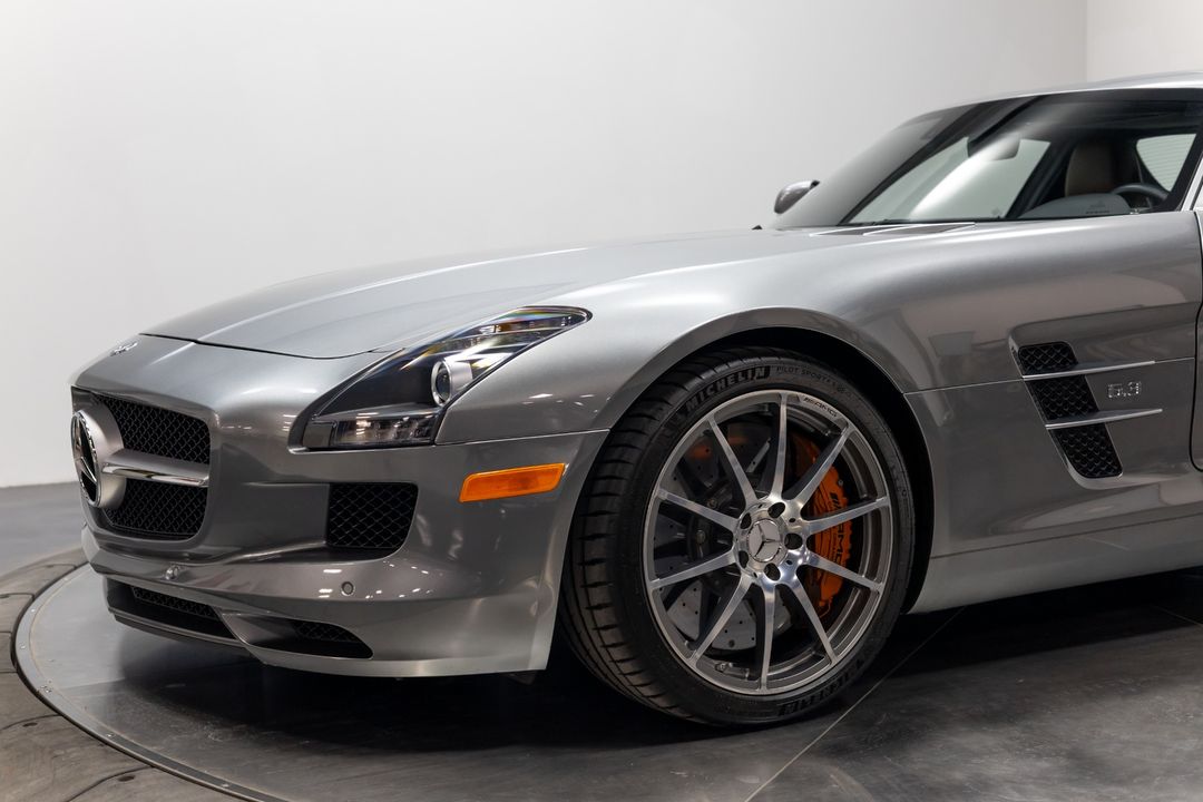 2012 Mercedes-Benz SLS AMG  
