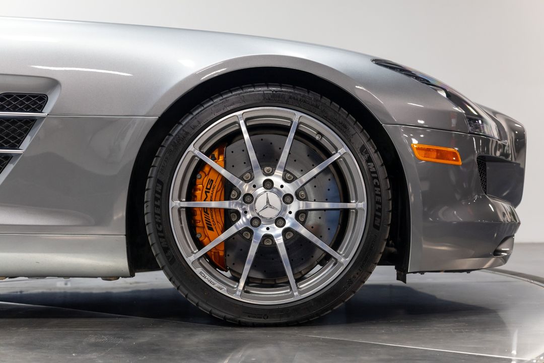 2012 Mercedes-Benz SLS AMG  