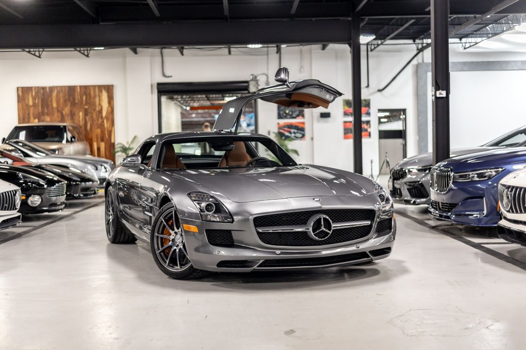 2012 Mercedes-Benz SLS AMG  