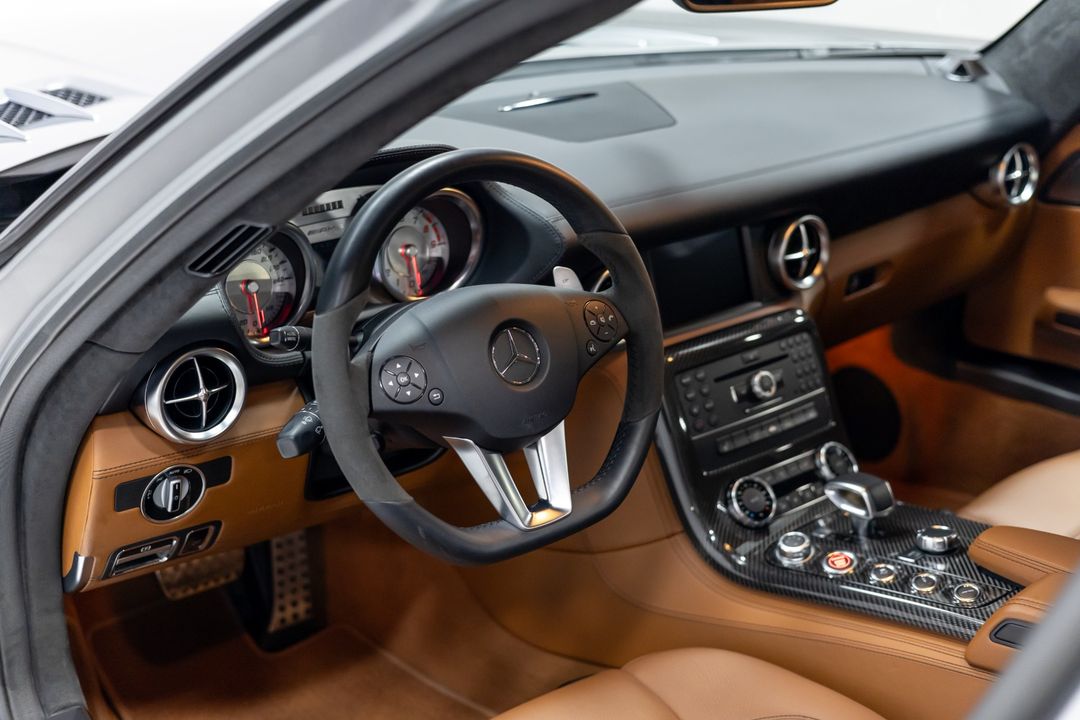 2012 Mercedes-Benz SLS AMG  