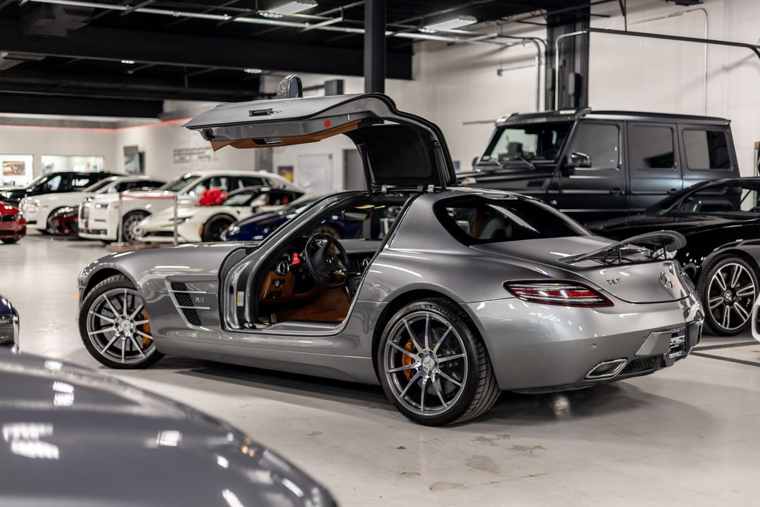 2012 Mercedes-Benz SLS AMG  