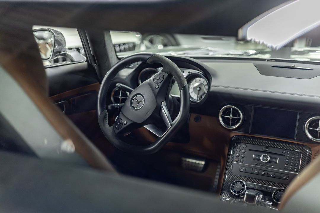 2012 Mercedes-Benz SLS AMG  