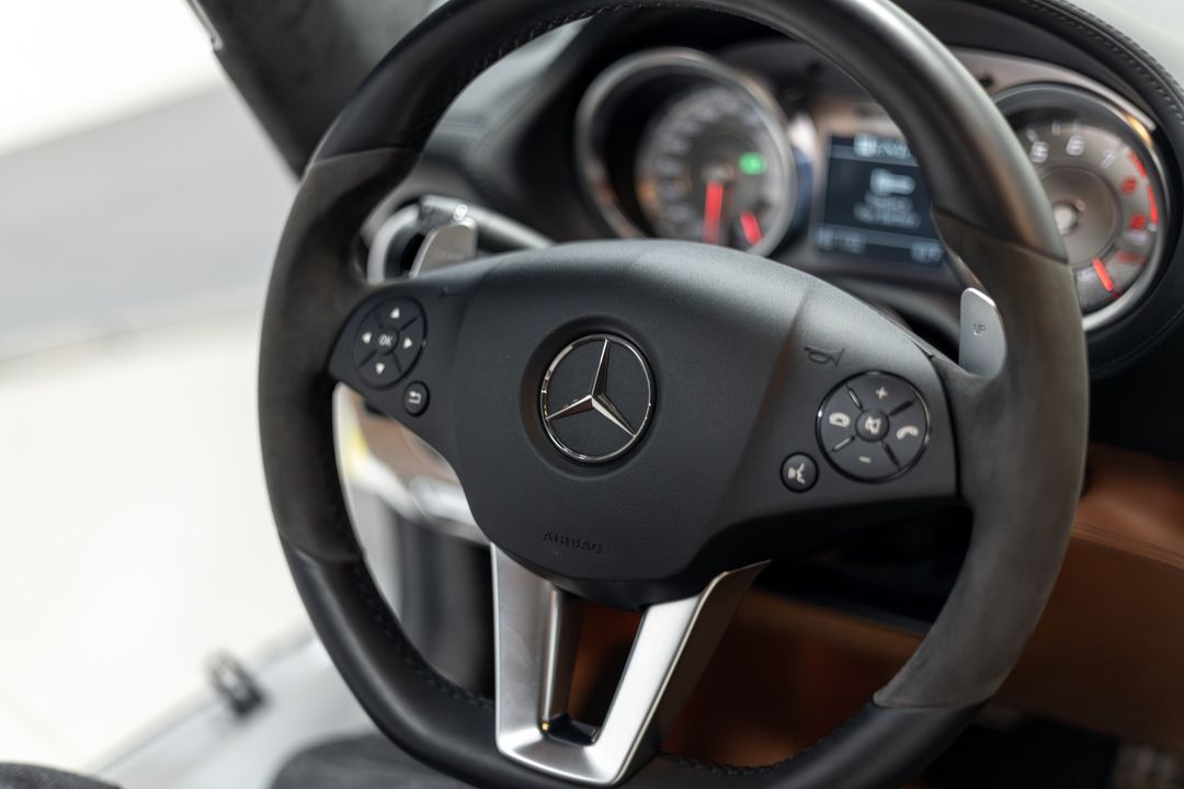 2012 Mercedes-Benz SLS AMG  