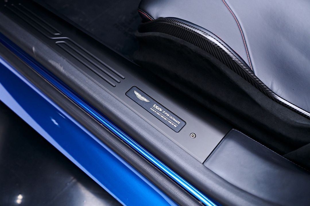 2023 Aston Martin DBS