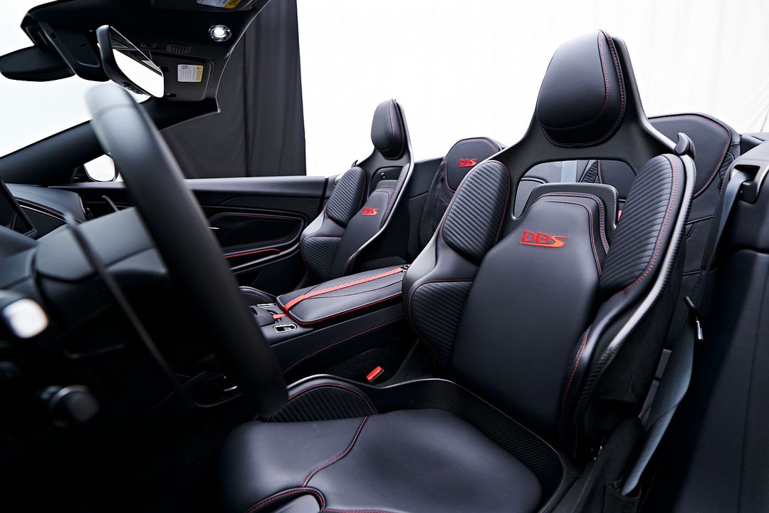 2023 Aston Martin DBS