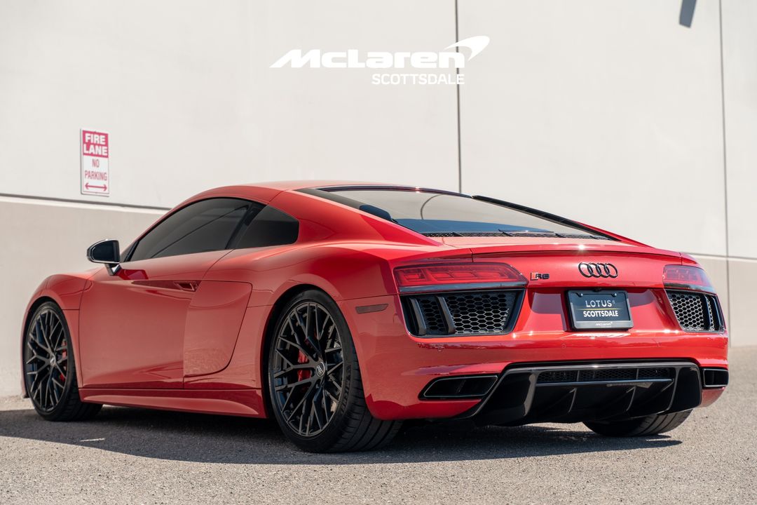 2018 AUDI R8