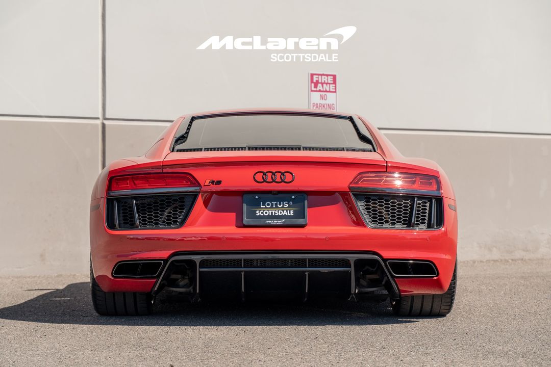 2018 AUDI R8