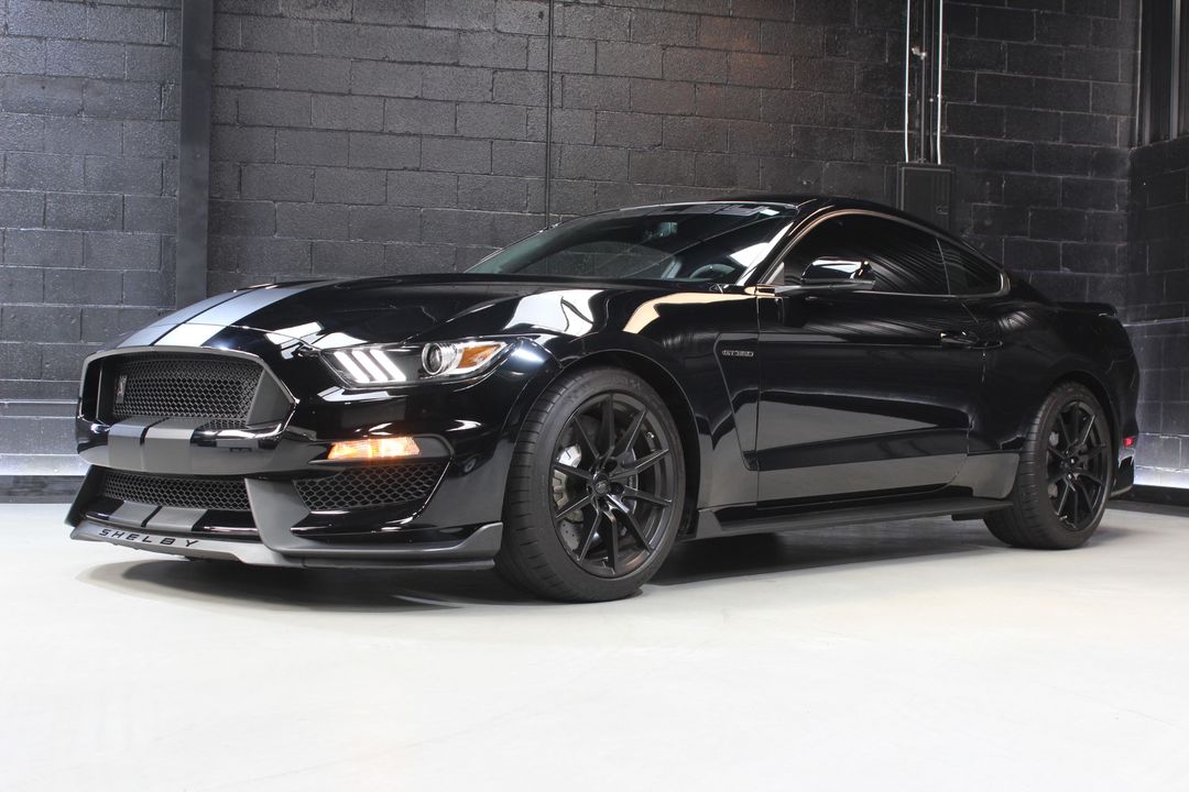 2017 Ford Mustang