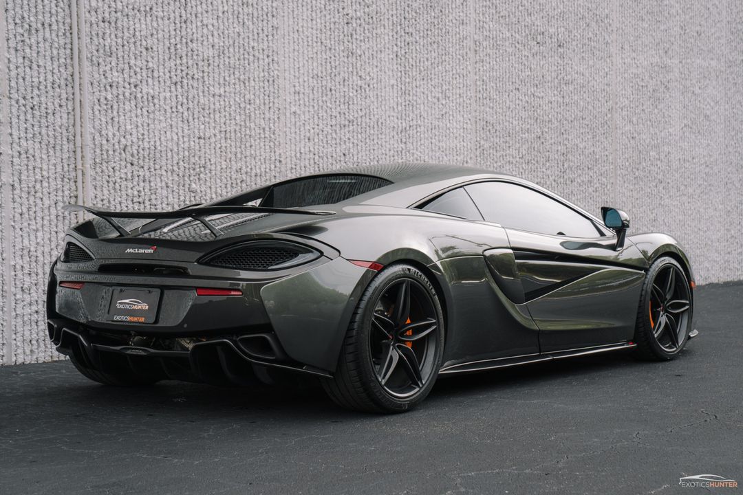 2017 McLaren 570S