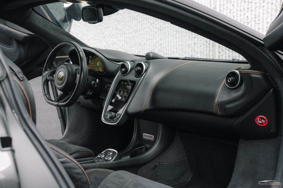 2017 McLaren 570S