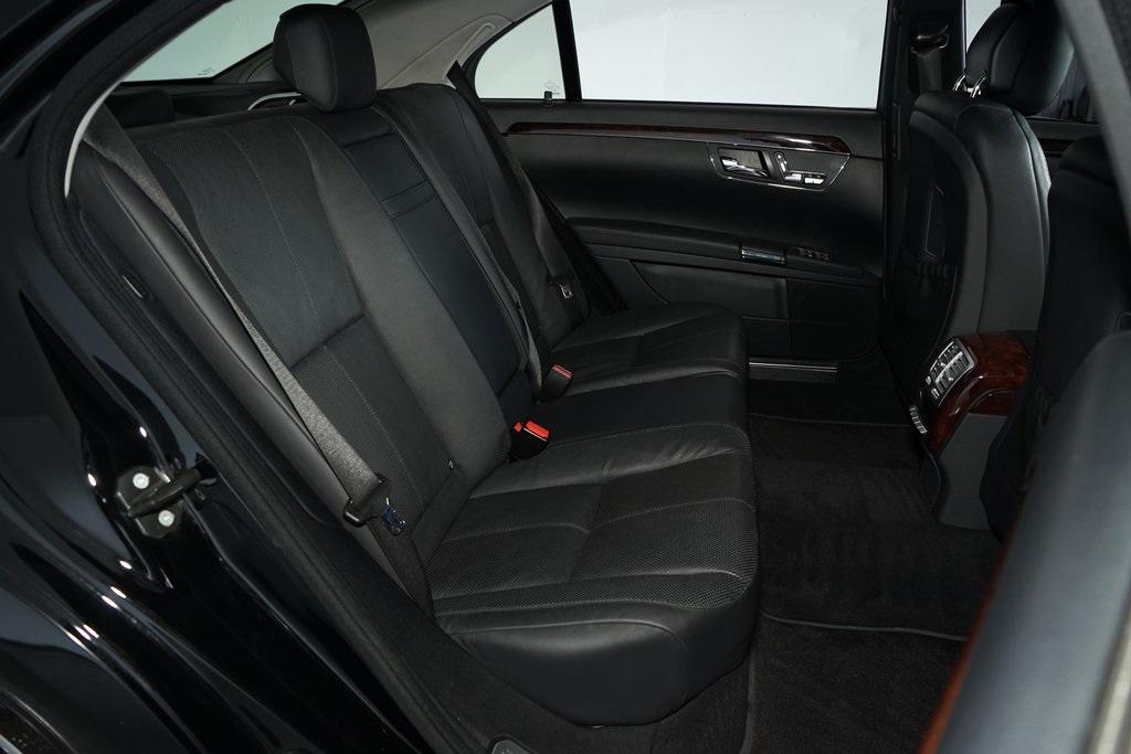 2007 Mercedes-Benz S-Class