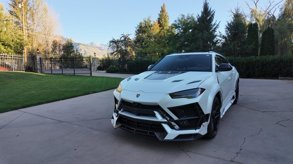 2019 Lamborghini Urus