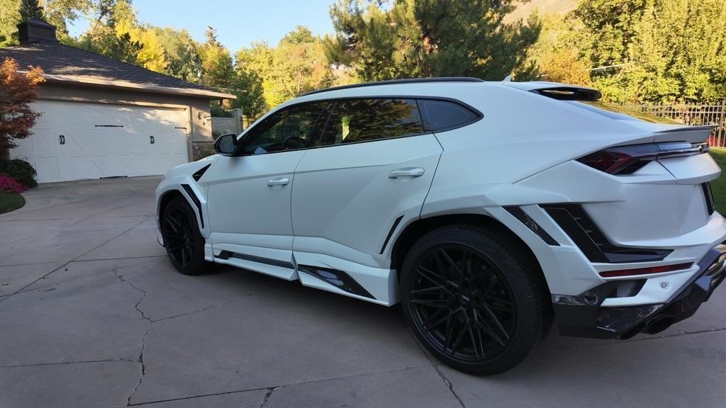 2019 Lamborghini Urus