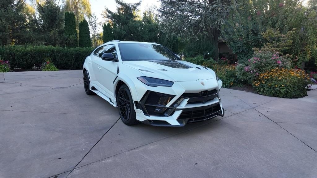 2019 Lamborghini Urus