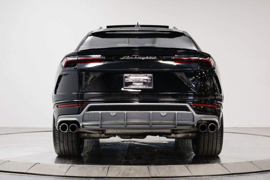 2019 Lamborghini Urus