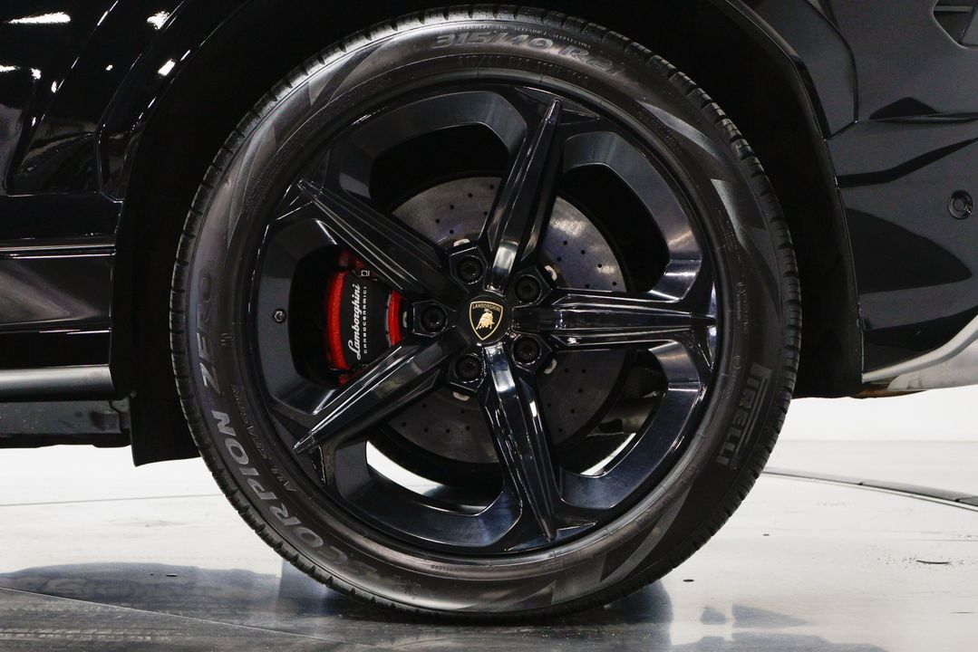 2019 Lamborghini Urus