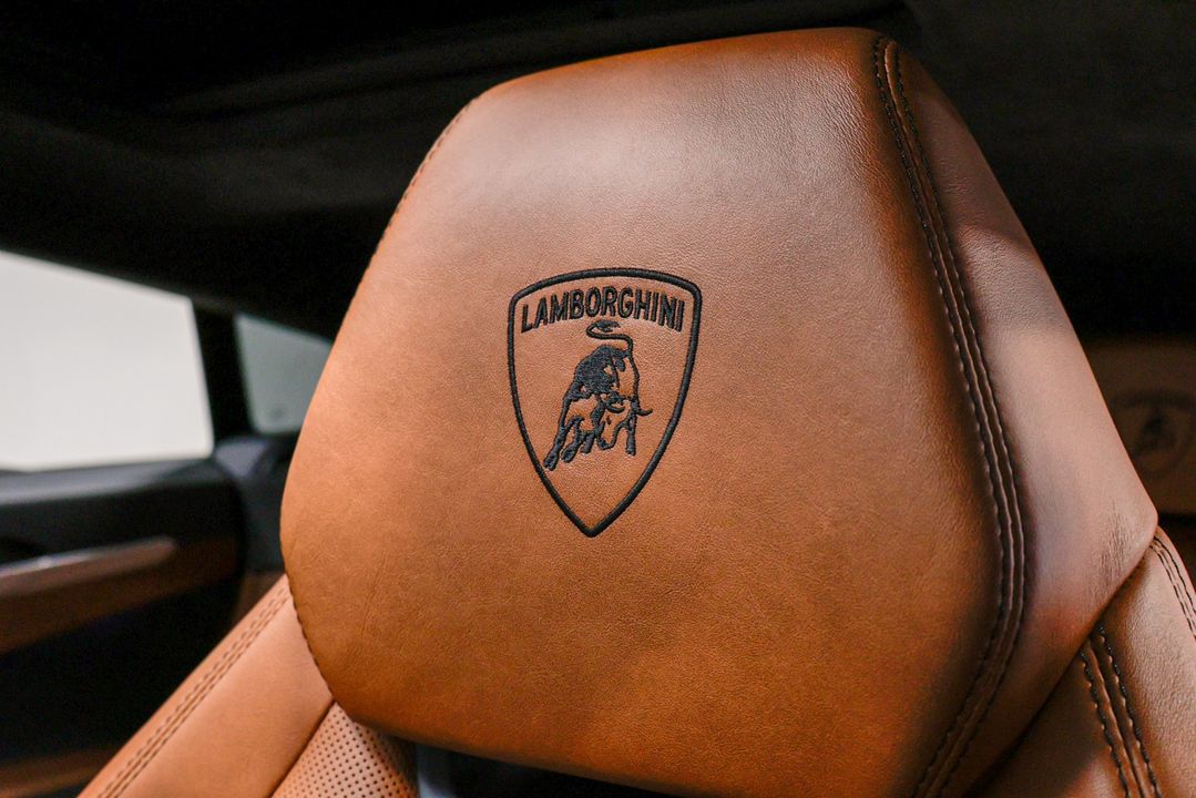 2019 Lamborghini Urus