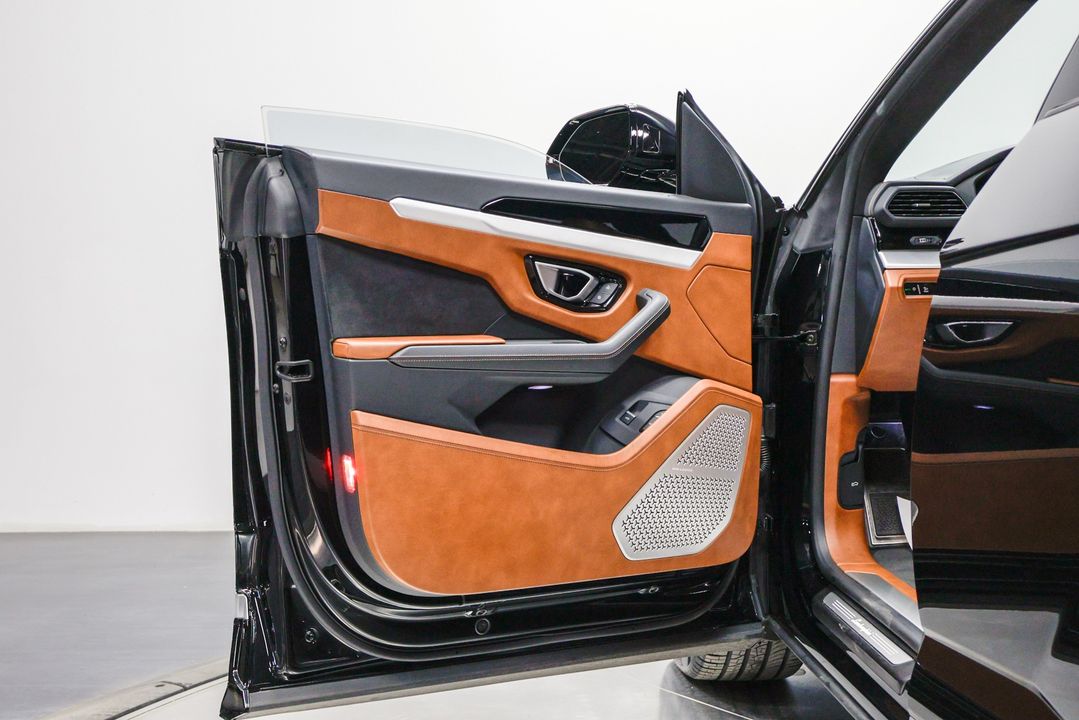 2019 Lamborghini Urus