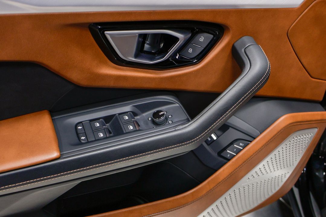 2019 Lamborghini Urus