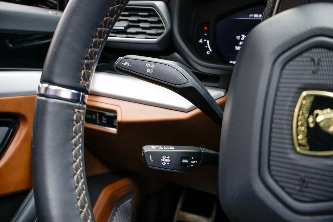 2019 Lamborghini Urus