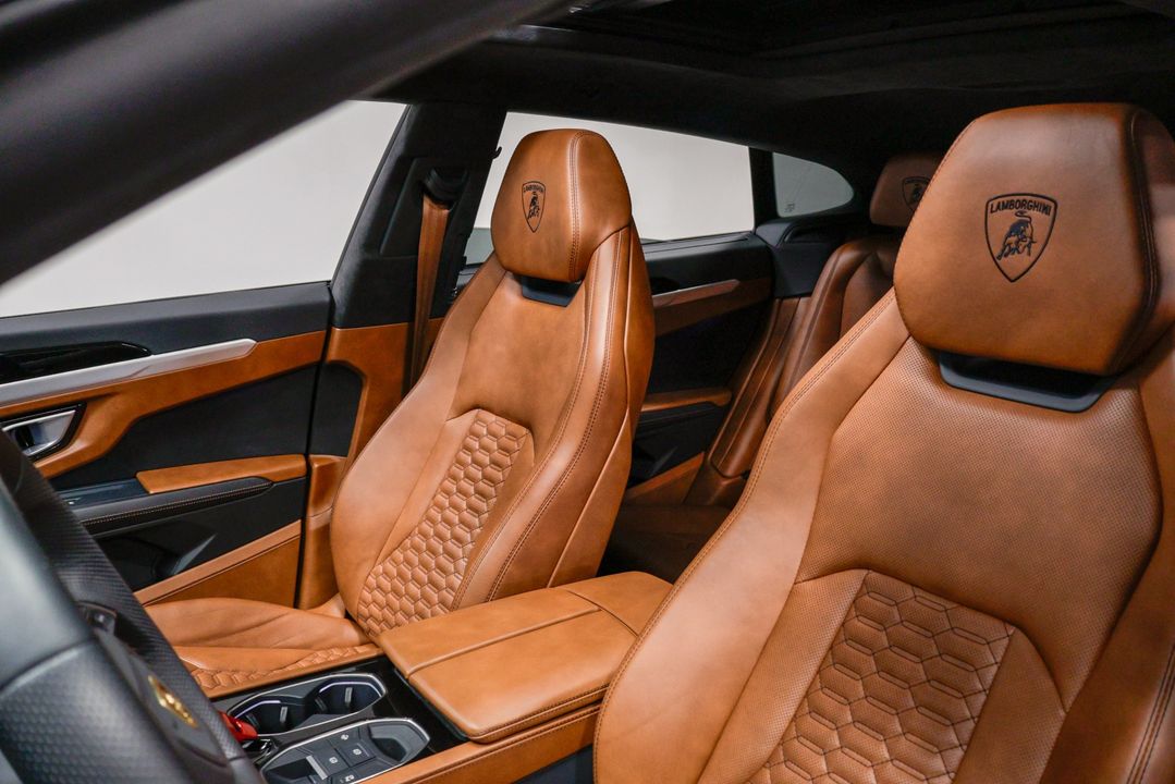 2019 Lamborghini Urus