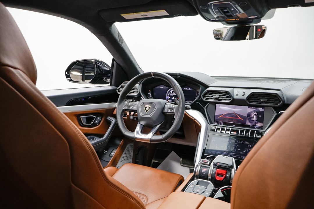 2019 Lamborghini Urus