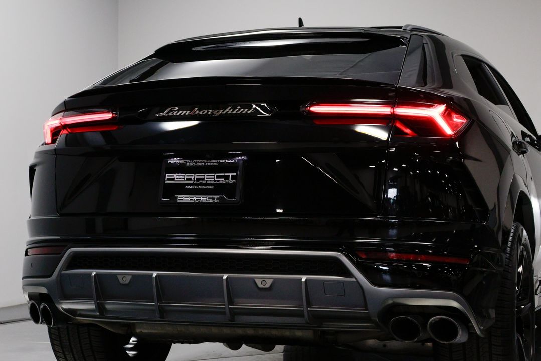 2019 Lamborghini Urus