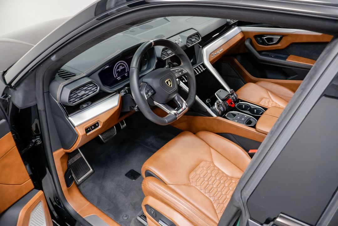 2019 Lamborghini Urus