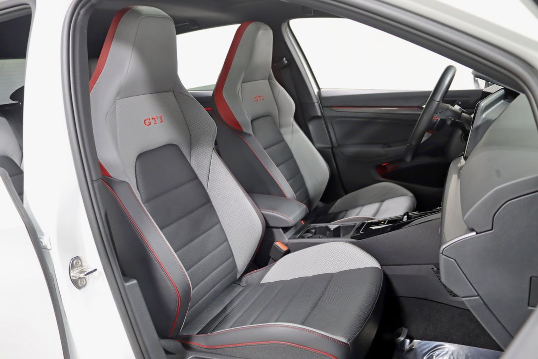 2023 Volkswagen Golf GTI
