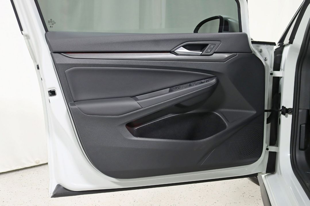2023 Volkswagen Golf GTI