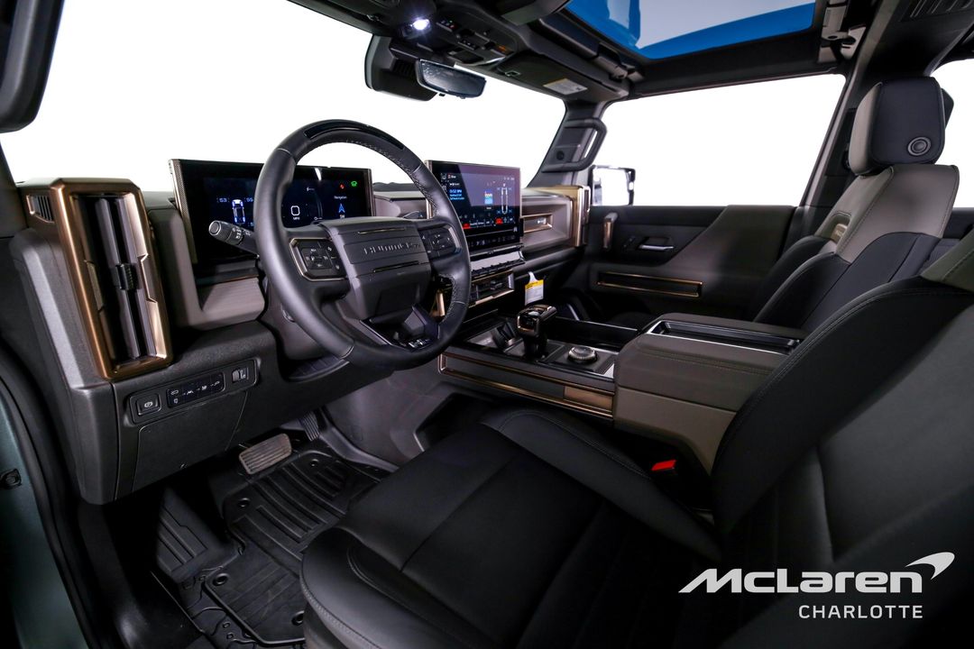 2024 GMC HUMMER EV