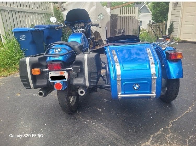 1977 BMW R-1000