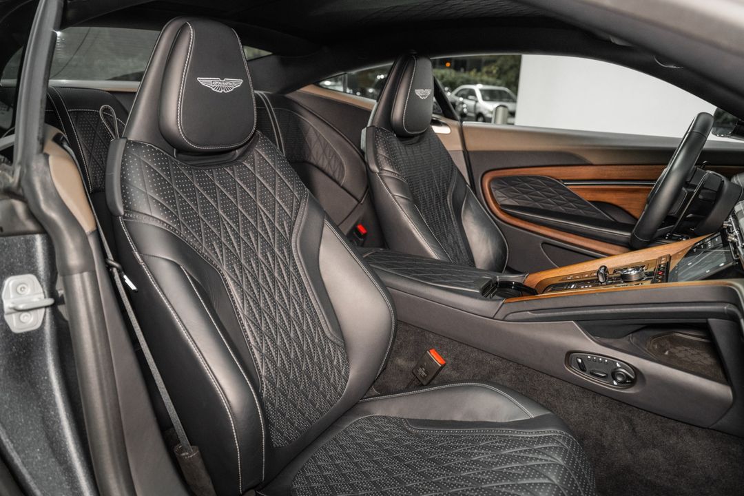 2024 Aston Martin DB12