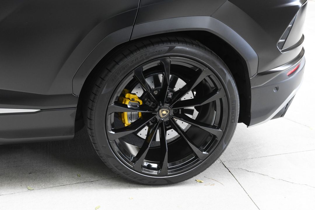 2021 Lamborghini Urus