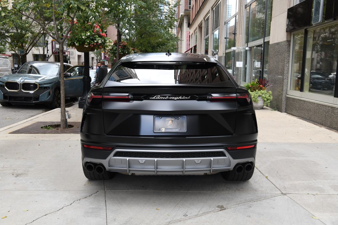 2021 Lamborghini Urus