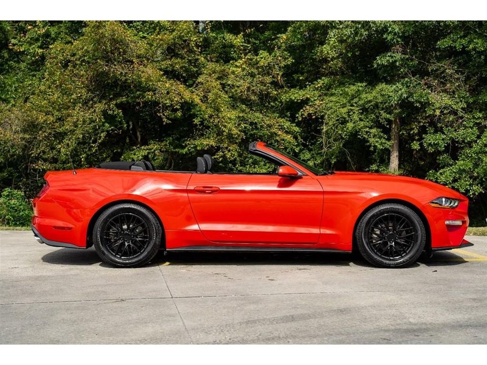 2018 Ford Mustang