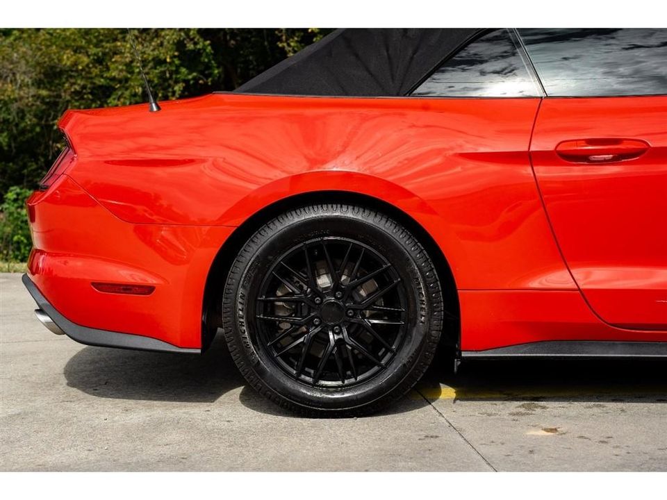 2018 Ford Mustang